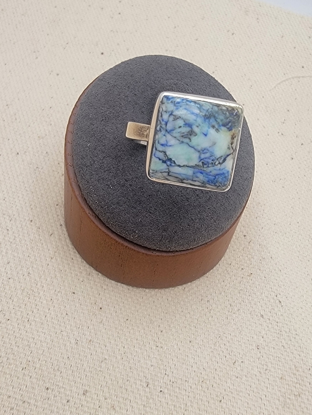 Sterling Silver Blue Scheelite Square Stone Size 10 Ring
